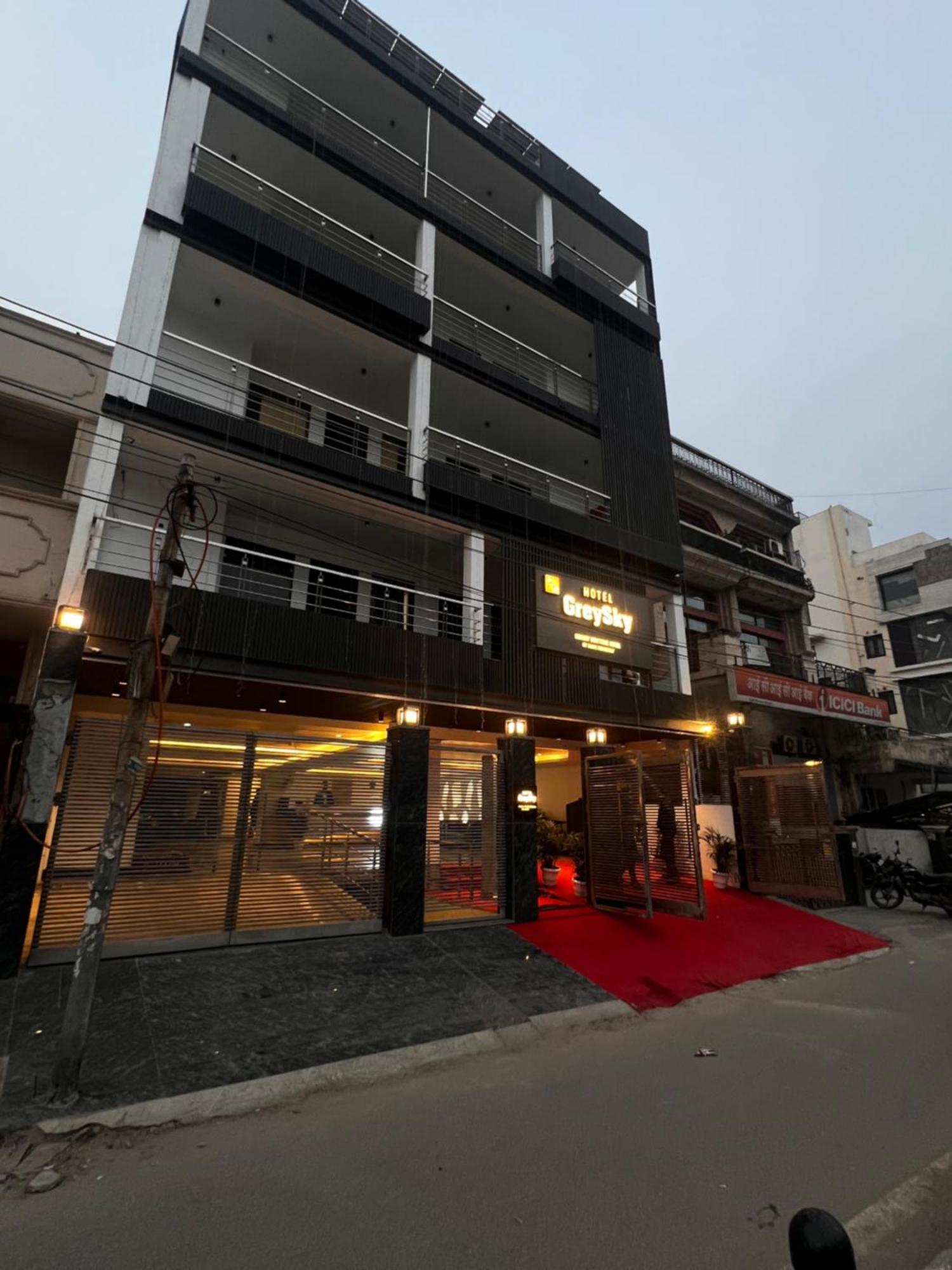 ניו דלהי Hotel Grey Sky מראה חיצוני תמונה