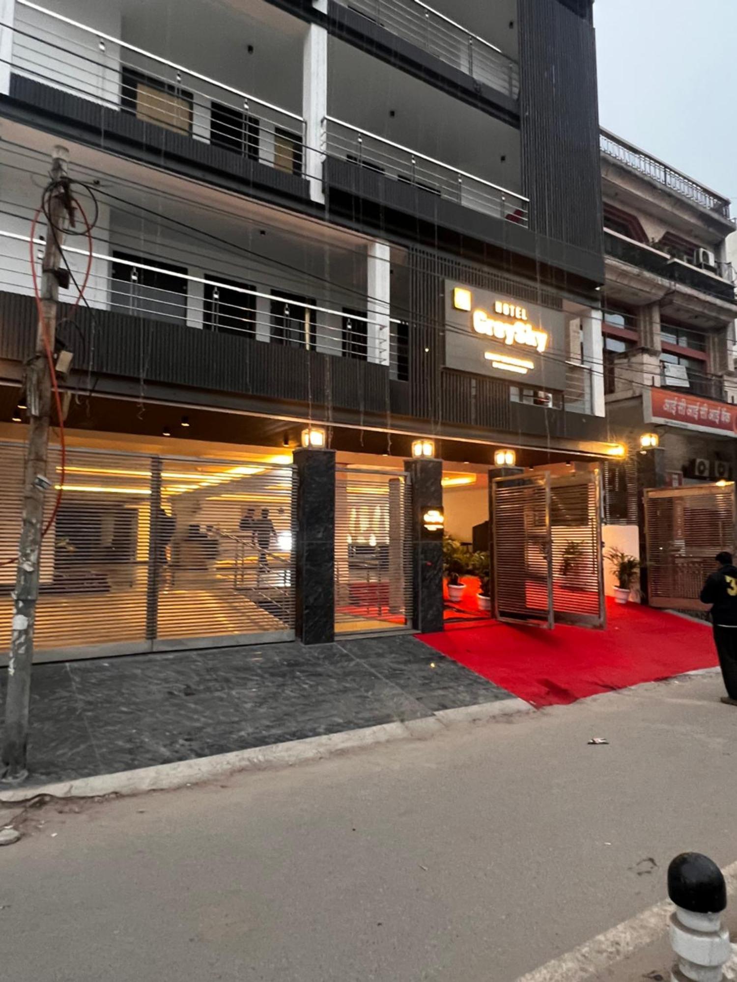 ניו דלהי Hotel Grey Sky מראה חיצוני תמונה